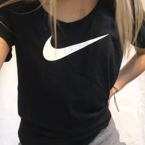 Nike T-shirt